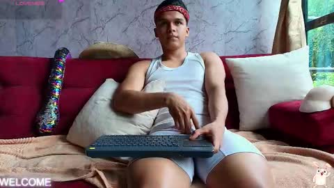 dwayne_brown online show from 10-25-25, 07:08