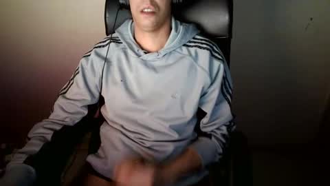 Snapshot of dwaynejamesjackson chatting on 02-19-25, 11:36 dwaynejamesjackson online show from 02-19-25, 11:36