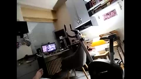 Snapshot of dwizziz chatting on 09-26-25, 01:31 Ivan online show from 09-26-25, 01:31