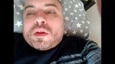 Snapshot of dwizziz chatting on 10-10-25, 08:46 Ivan online show from 10-10-25, 08:46