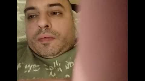 Snapshot of dwizziz chatting on 11-27-25, 02:24 Ivan online show from 11-27-25, 02:24