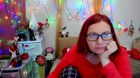 Snapshot of dyannelovee chatting on 01-05-25, 06:02 Dyanne online show from 01-05-25, 06:02