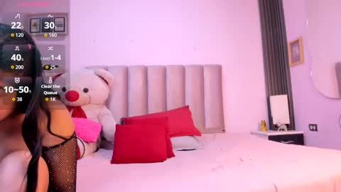 Snapshot of dylan_and_kim chatting on 02-17-26, 12:23 dylan_and_kim online show from 02-17-26, 12:23