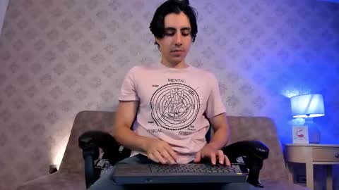 Dylan online show from 09-23-25, 11:13