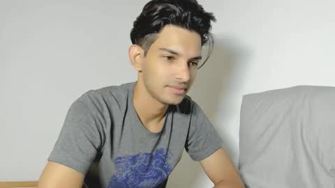 Dylan online show from 09-18-25, 06:32