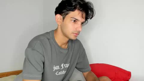 Dylan online show from 11-26-25, 06:09