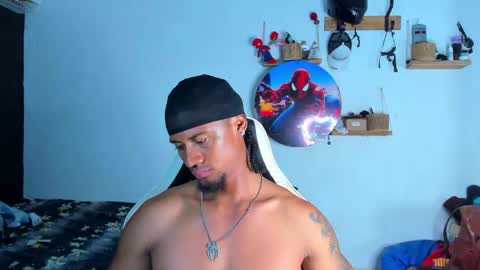 Snapshot of dylan_jake1 chatting on 04-21-26, 02:51 Dylan online show from 04-21-26, 02:51