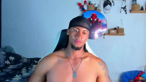 Snapshot of dylan_jake1 chatting on 04-22-26, 01:41 Dylan online show from 04-22-26, 01:41