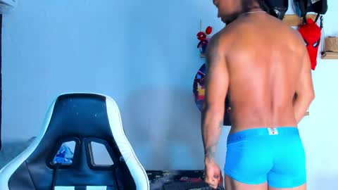 Snapshot of dylan_jake1 chatting on 04-29-26, 12:59 Dylan online show from 04-29-26, 12:59