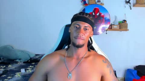 Snapshot of dylan_jake1 chatting on 05-03-26, 01:55 Dylan online show from 05-03-26, 01:55
