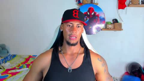 Snapshot of dylan_jake1 chatting on 05-12-26, 01:58 Dylan online show from 05-12-26, 01:58