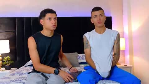 DYLAN AND THIAGO online show from 07-22-26, 08:11