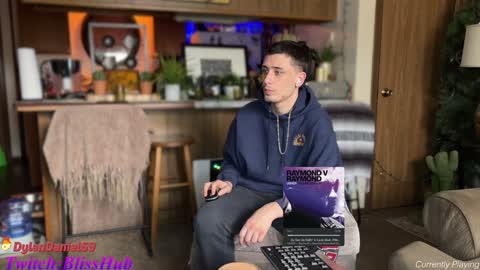 Snapshot of dylandaniel69 chatting on 12-28-24, 08:25 Dylan Daniel 7.8 online show from 12-28-24, 08:25