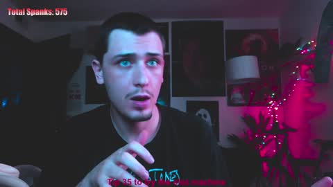 Snapshot of dylandaniel69 chatting on 01-30-25, 08:42 Dylan Daniel 7.8 online show from 01-30-25, 08:42