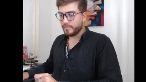 Snapshot of dylanhot10 chatting on 12-11-24, 08:28 dylanhot10 online show from 12-11-24, 08:28