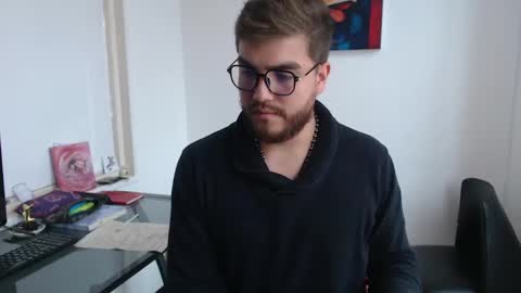 Snapshot of dylanhot10 chatting on 01-30-25, 08:10 dylanhot10 online show from 01-30-25, 08:10