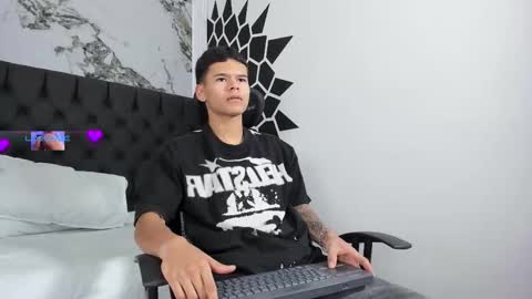 dylanroyce_ online show from 03-16-26, 11:47