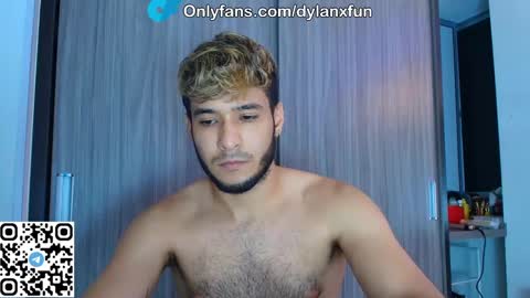 dylanxfun online show from 10-10-25, 12:31