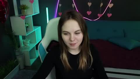 Snapshot of dyna_bae chatting on 02-18-25, 04:37 Dyna online show from 02-18-25, 04:37