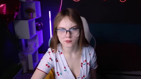 Snapshot of dyna_bae chatting on 03-02-25, 01:26 Dyna online show from 03-02-25, 01:26