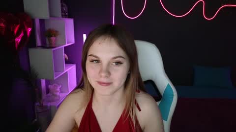 Snapshot of dyna_bae chatting on 03-08-25, 08:00 Dyna online show from 03-08-25, 08:00