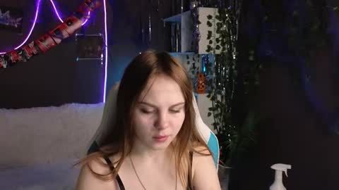 Snapshot of dyna_bae chatting on 11-02-25, 02:25 Dyna online show from 11-02-25, 02:25