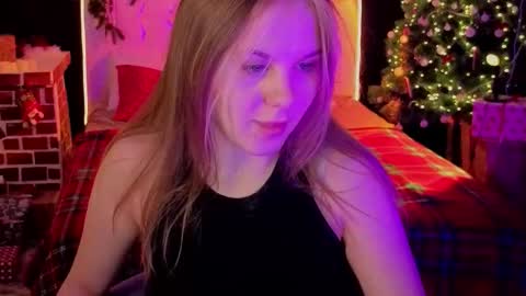 Snapshot of dyna_bae chatting on 12-16-25, 02:49 Dyna online show from 12-16-25, 02:49