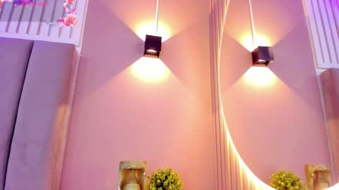 Juana online show from 02-19-25, 06:54