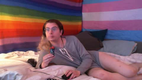 Snapshot of e_kitty_rachel chatting on 04-03-26, 11:47 e_kitty_rachel online show from 04-03-26, 11:47