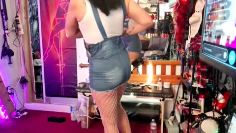 Kryztal Klear Jaxx online show from 12-03-24, 08:17