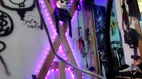 Kryztal Klear Jaxx online show from 12-27-24, 03:48