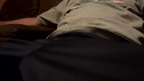 Snapshot of earl3232 chatting on 11-22-25, 09:19 earl3232 online show from 11-22-25, 09:19