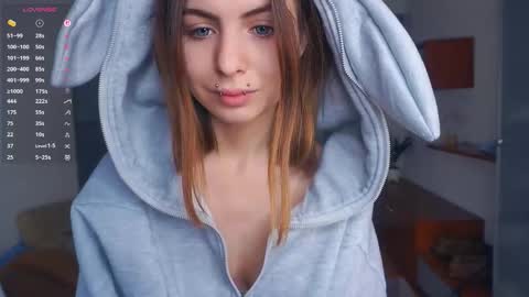 Emma online show from 11-28-25, 06:49