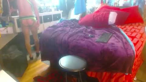 eastbayboy57 online show from 02-23-26, 01:03