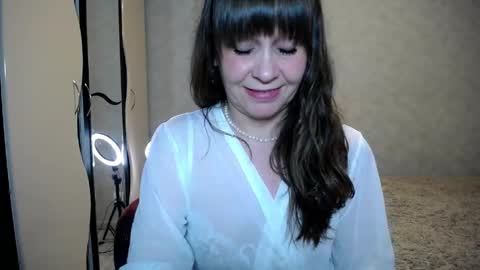 Linda online show from 04-27-26, 05:11
