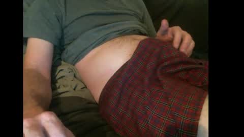 Snapshot of easysleaze chatting on 10-01-25, 01:11 Easy online show from 10-01-25, 01:11