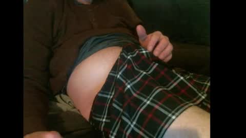 Snapshot of easysleaze chatting on 12-23-25, 02:20 Easy online show from 12-23-25, 02:20