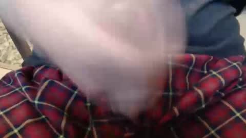 Snapshot of eat_a_peach2 chatting on 09-08-25, 10:53 eat_a_peach2 online show from 09-08-25, 10:53