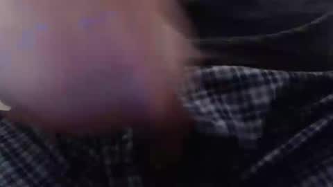 Snapshot of eat_a_peach2 chatting on 10-27-25, 10:41 eat_a_peach2 online show from 10-27-25, 10:41