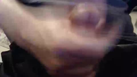 Snapshot of eat_a_peach2 chatting on 11-26-25, 12:11 eat_a_peach2 online show from 11-26-25, 12:11