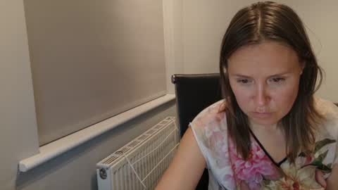 Snapshot of eatmypie69 chatting on 06-18-26, 09:30 Nadia Ferreira online show from 06-18-26, 09:30