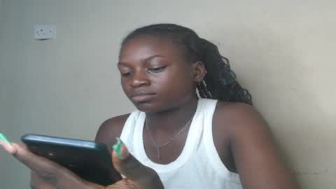 Snapshot of eatuupx chatting on 01-18-25, 10:39 eatuupx online show from 01-18-25, 10:39