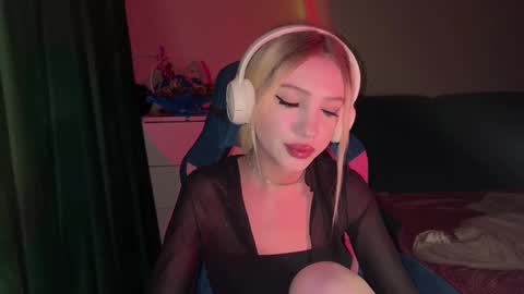 Snapshot of eazylove156 chatting on 01-24-25, 12:09 Michael online show from 01-24-25, 12:09