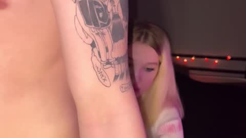 Snapshot of eazylove156 chatting on 02-22-25, 06:30 Michael online show from 02-22-25, 06:30