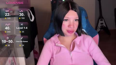 Snapshot of eazylove156 chatting on 09-28-25, 08:14 Michael online show from 09-28-25, 08:14