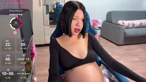 Snapshot of eazylove156 chatting on 11-07-25, 04:12 Michael online show from 11-07-25, 04:12