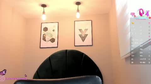 Snapshot of ebbafernandez1_ chatting on 06-23-26, 12:25 online show from 06-23-26, 12:25
