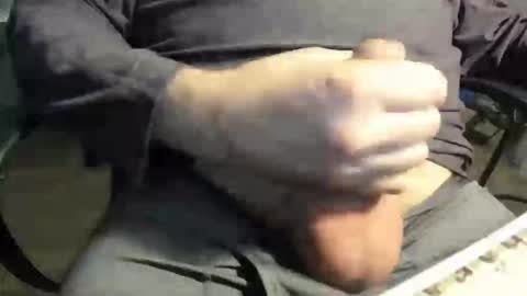 Snapshot of ebear609 chatting on 01-19-26, 02:37 ebear609 online show from 01-19-26, 02:37