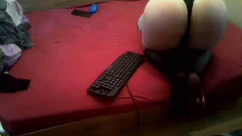 shy yoong cross online show from 12-29-24, 10:03