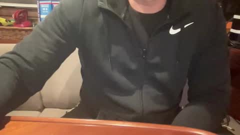 ebnk15 online show from 12-19-25, 04:14